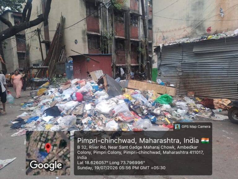 पिंपरी-चिंचवड़ में गंदगी का अंबार, नागरिकों में बढ़ रहा आक्रोश